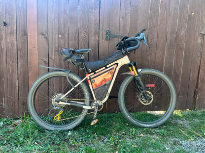 Full-length top tube bag