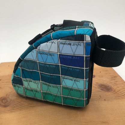 **Ready to ship now**  Blue Pantone Saddledown