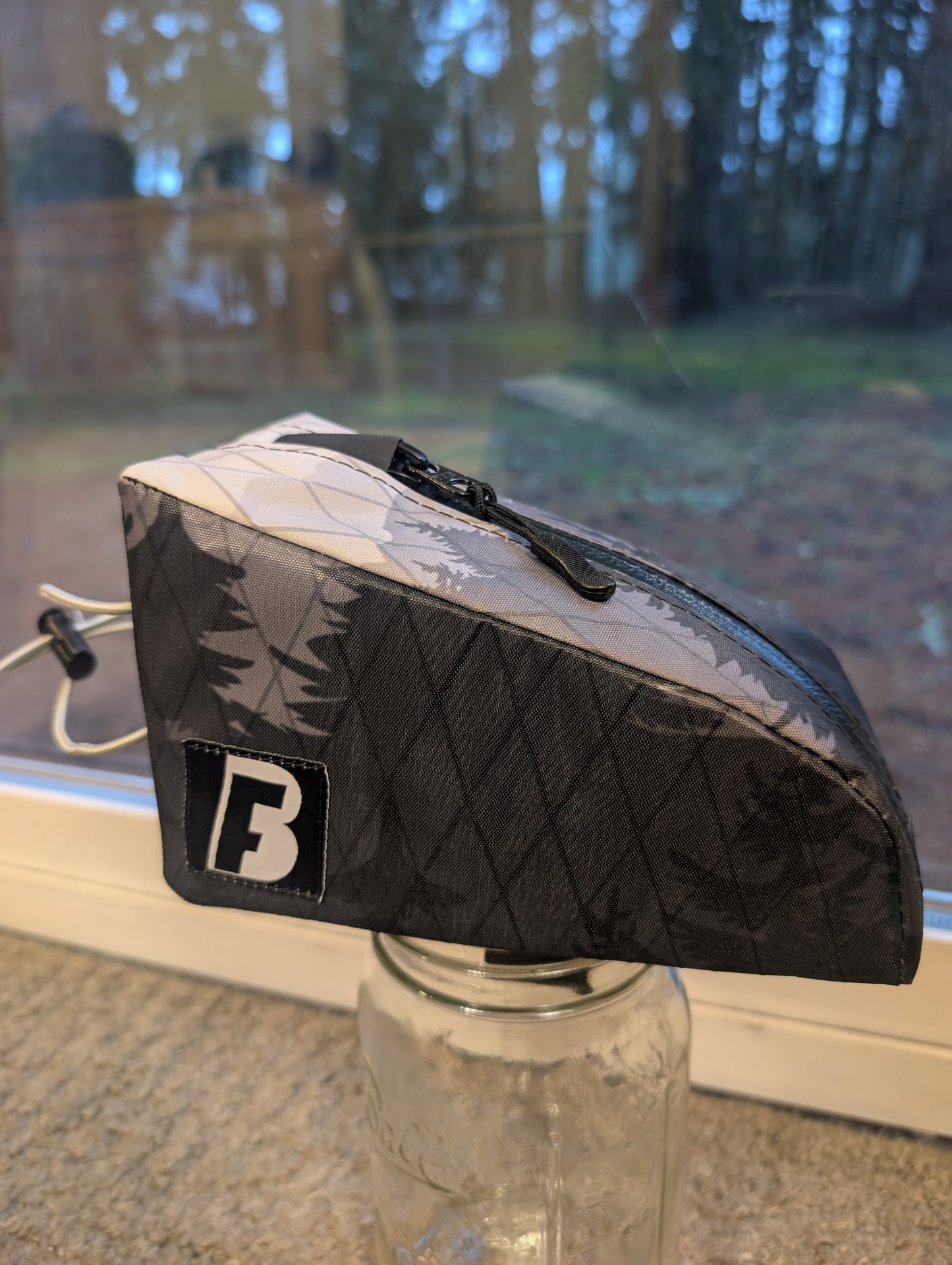 Stem Cell top tube bag (small, ready to ship!)